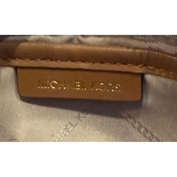 Michael Kors Women's Jet Set Logo Crossbody Shoulder Bag - Picture 12 of 14